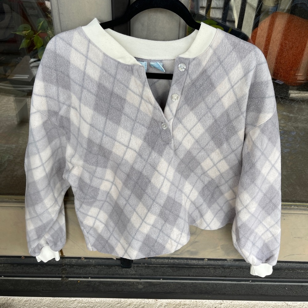STRIPPED LAVENDER PATTERN